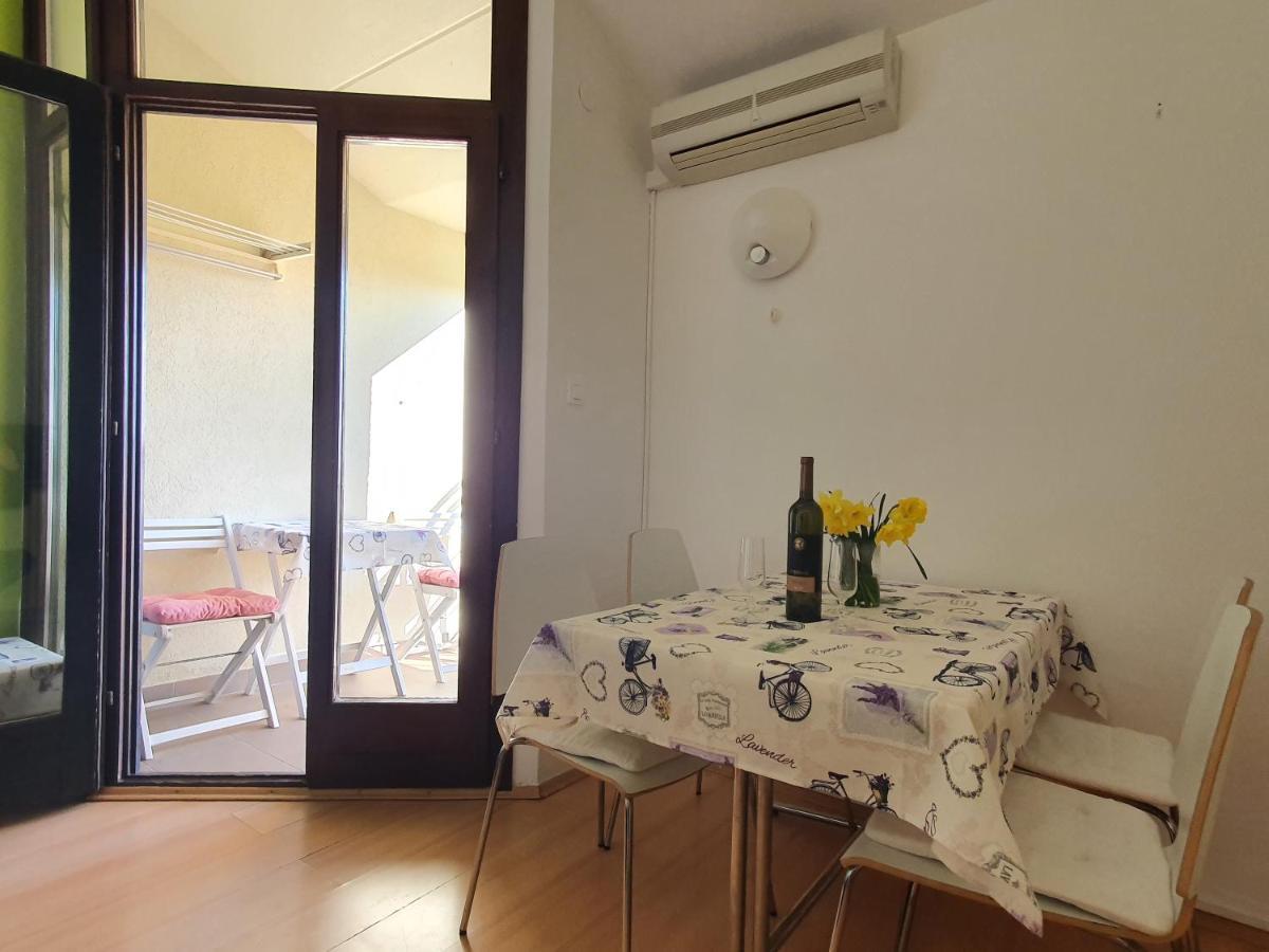 Janja Apartment Novigrad Istria Extérieur photo
